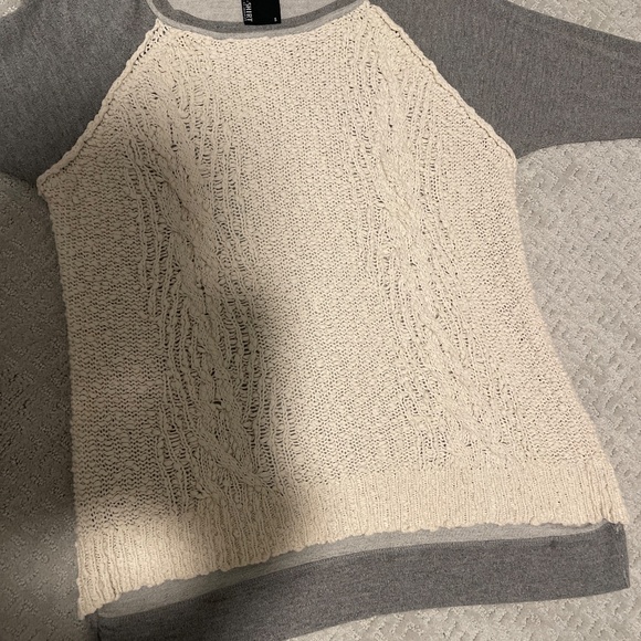 Sweatshirt - Picture 3 of 4